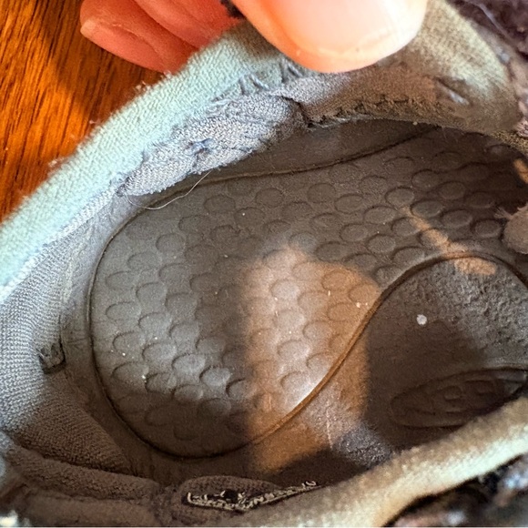 KEEN Boys Size 8 Waterproof Hiking Shoes Blue Gray Breathable Outdoor Sneakers - Picture 6 of 7